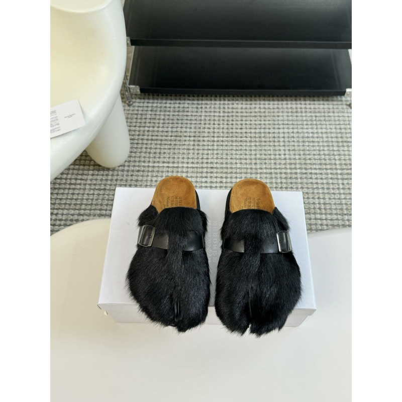 Other Slippers